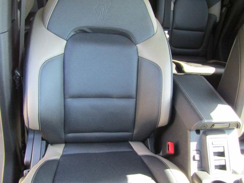 Used 2025 Ford Bronco Big Bend AWD/4WD image 23