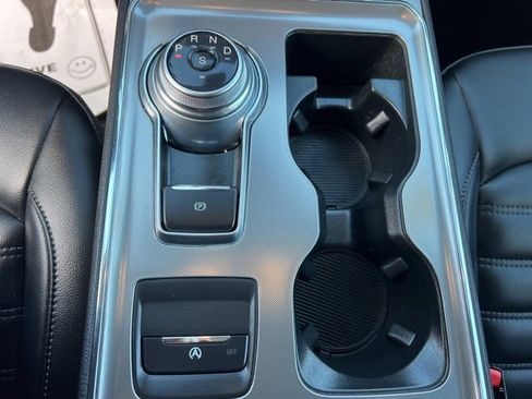 Certified 2022 Ford Edge SEL w/ Convenience Package image 33