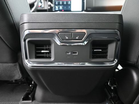 New 2026 GMC Sierra 1500 Denali w/ Denali Reserve Package image 21