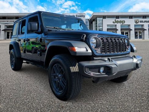Used 2024 Jeep Wrangler Sport S image 2