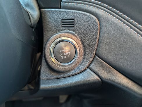 Used 2023 Subaru Outback Touring XT image 32