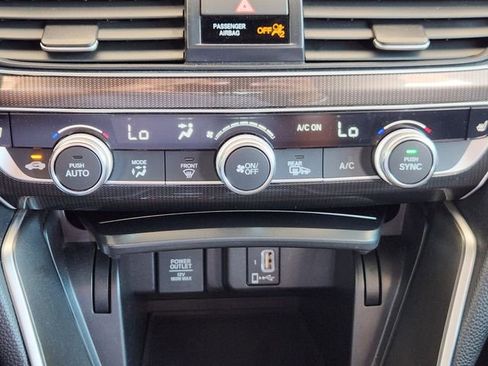 Used 2020 Honda Accord Sport image 18