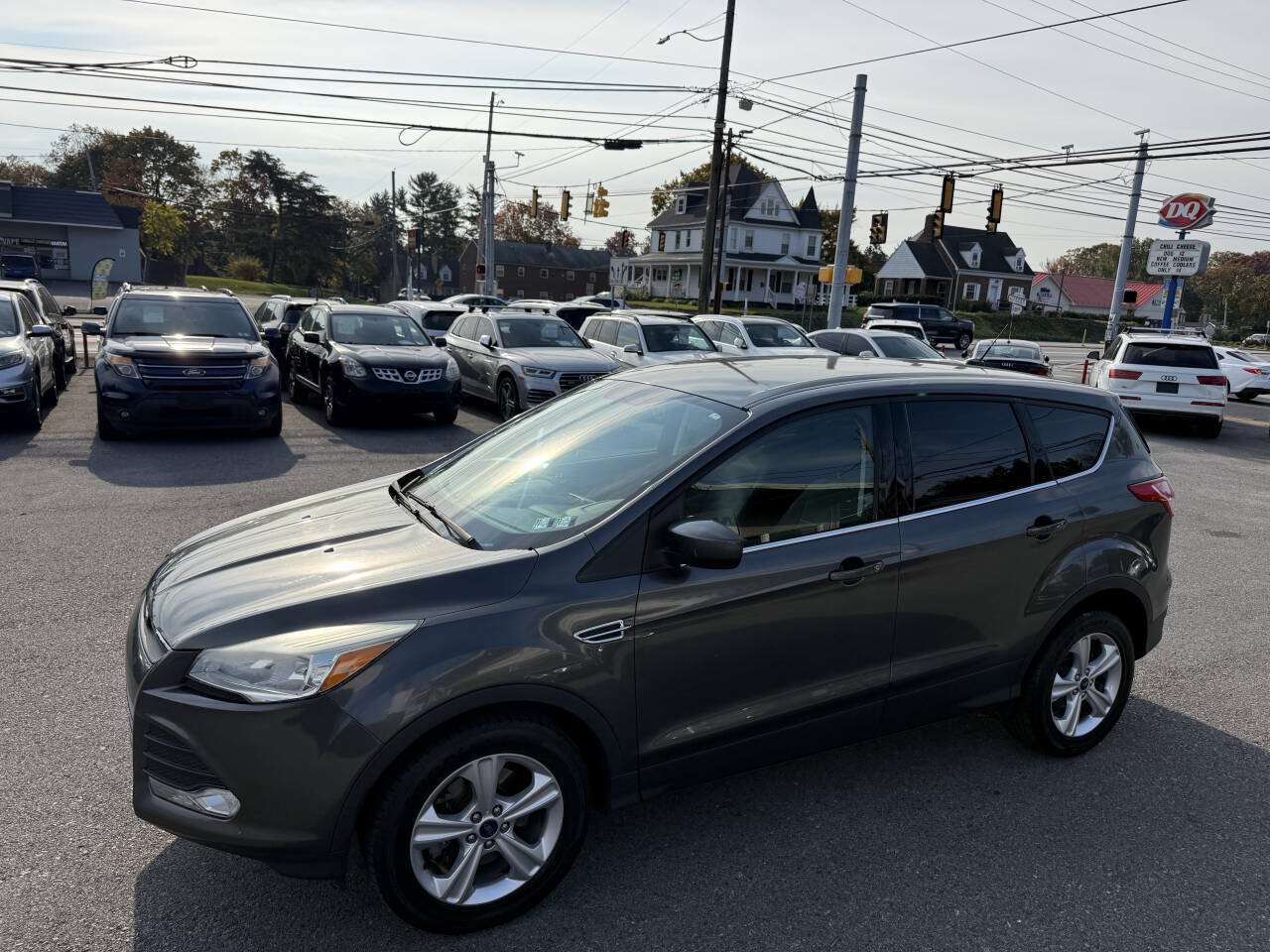 Used 2015 Ford Escape SE AWD/4WD image 1