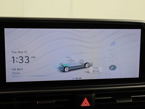 Used 2024 Hyundai Ioniq 6 SE RWD image 28