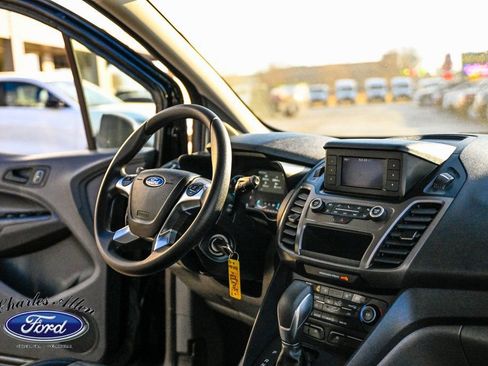 Used 2022 Ford Transit Connect XL w/ Trailer Tow Package image 15