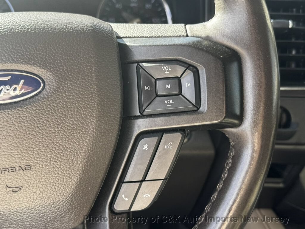 Used 2019 Ford Expedition Limited w/ Equipment Group 302A AWD/4WD image 22