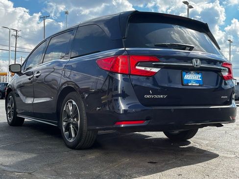 Used 2023 Honda Odyssey Elite image 6