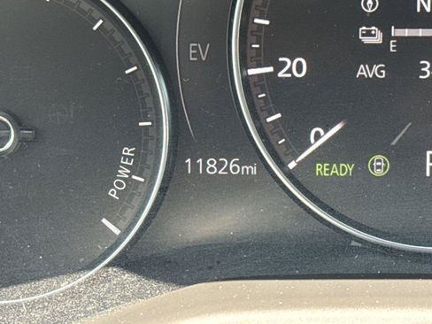 Used 2025 MAZDA CX-50 AWD 2.5 Hybrid w/ Premium Pkg image 32