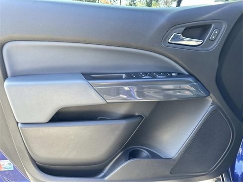 Used 2017 Chevrolet Colorado Z71 image 17