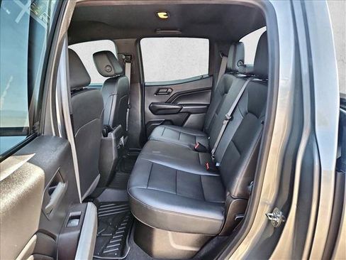 Certified 2024 Chevrolet Colorado Trail Boss w/ Advanced Trailering Package AWD/4WD image 19
