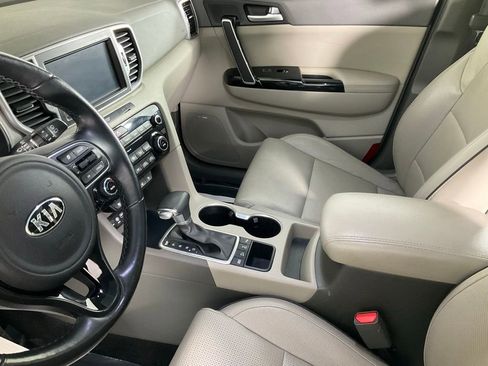 Used 2019 Kia Sportage EX w/ Option Group 040 image 12