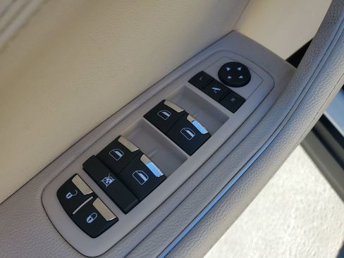 Used 2019 Maserati Levante image 21