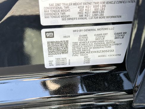 Used 2025 Chevrolet Silverado 1500 W/T w/ Trailering Package image 28