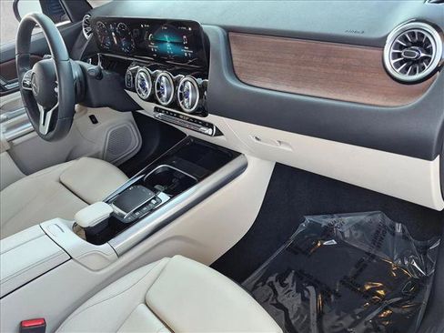Used 2023 Mercedes-Benz GLA 250 image 20