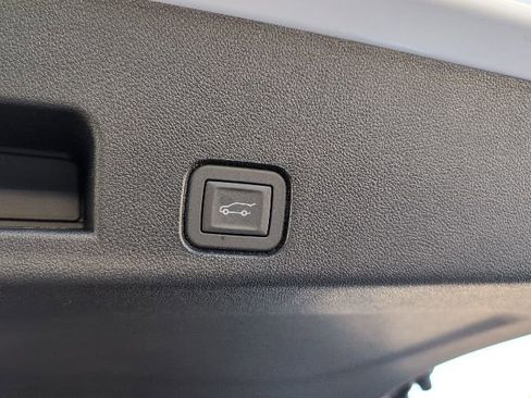 New 2026 Chevrolet Traverse RS w/ LPO, Floor Liner Package image 13