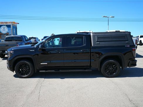Used 2024 GMC Sierra 1500 Elevation w/ Elevation Premium Package AWD/4WD image 11