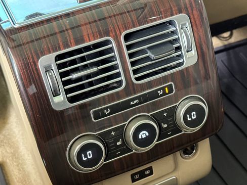 Used 2015 Land Rover Range Rover Long Wheelbase Supercharged image 16