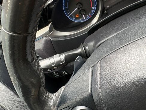 Used 2014 Toyota Corolla S image 35