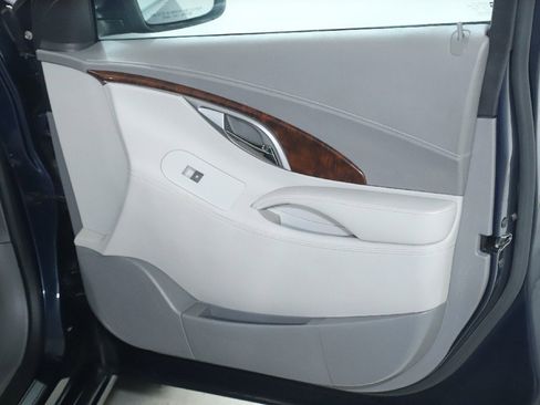 Used 2011 Buick LaCrosse CX image 31