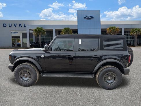 New 2025 Ford Bronco Outer Banks w/ Sasquatch Package image 7