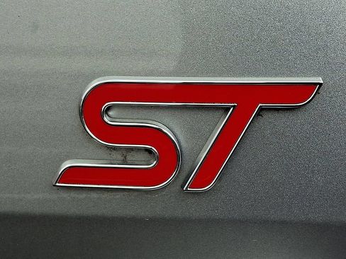 Used 2020 Ford Explorer ST w/ ST Street Pack AWD/4WD image 11