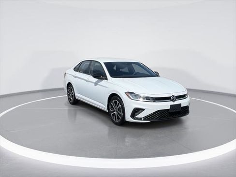New 2026 Volkswagen Jetta Sport FWD image 2
