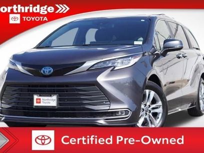 Certified 2025 Toyota Sienna Limited