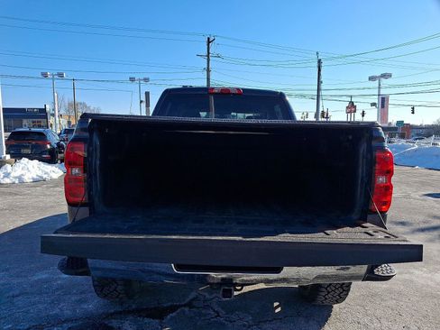 Used 2018 Chevrolet Silverado 1500 LT w/ LT Eassist Package image 26