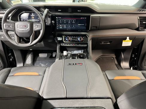 New 2026 GMC Sierra 2500 AT4 w/ AT4 Premium Plus Package AWD/4WD image 17