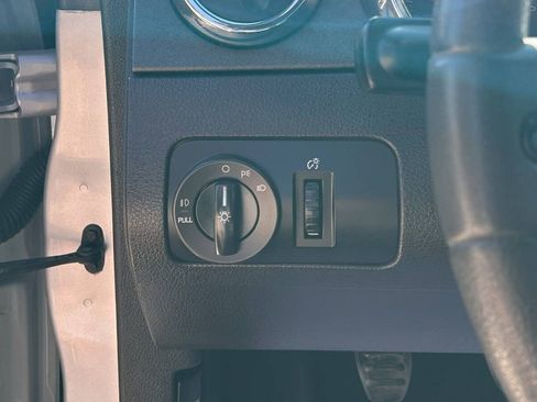 Used 2008 Ford Mustang GT image 19