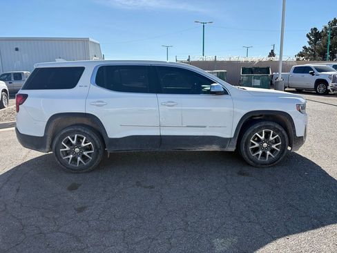 Used 2023 GMC Acadia SLE w/ LPO, Bright Accent Package FWD image 5