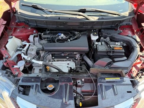 Used 2020 Nissan Rogue FWD image 20