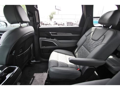 Certified 2024 Kia Telluride EX X-Line AWD/4WD image 13