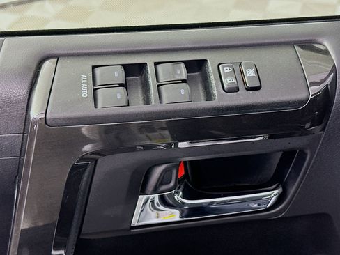 Certified 2024 Toyota 4Runner TRD Off-Road Premium w/ Off Road Premium Plus Package AWD/4WD image 18