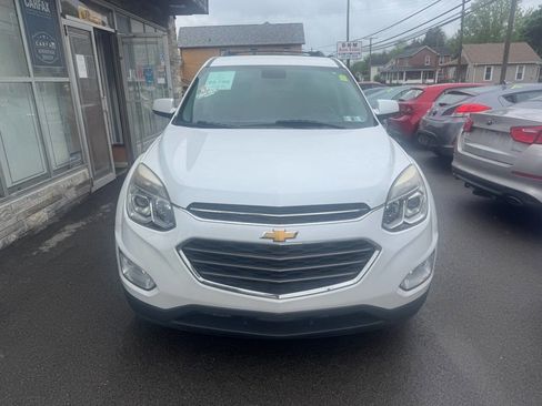 Used 2017 Chevrolet Equinox LT w/ Convenience Package AWD/4WD image 3