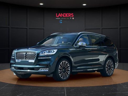 Used 2021 Lincoln Aviator Grand Touring w/ Equipment Group 301A image 1