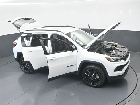 New 2026 Jeep Compass Latitude image 63