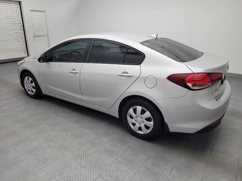 Used 2018 Kia Forte LX w/ LX Rear Camera Package FWD image 3
