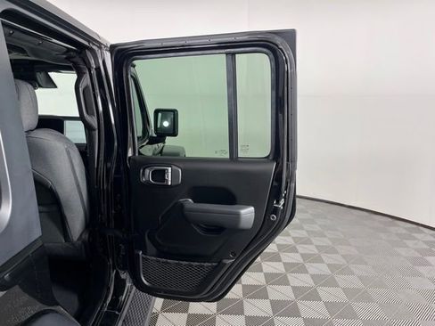 Used 2026 Jeep Wrangler Unlimited Sport AWD/4WD image 43