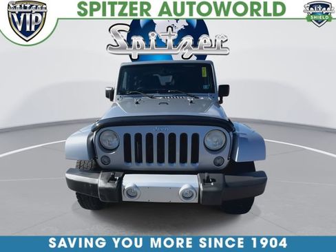 Used 2014 Jeep Wrangler Sahara image 3