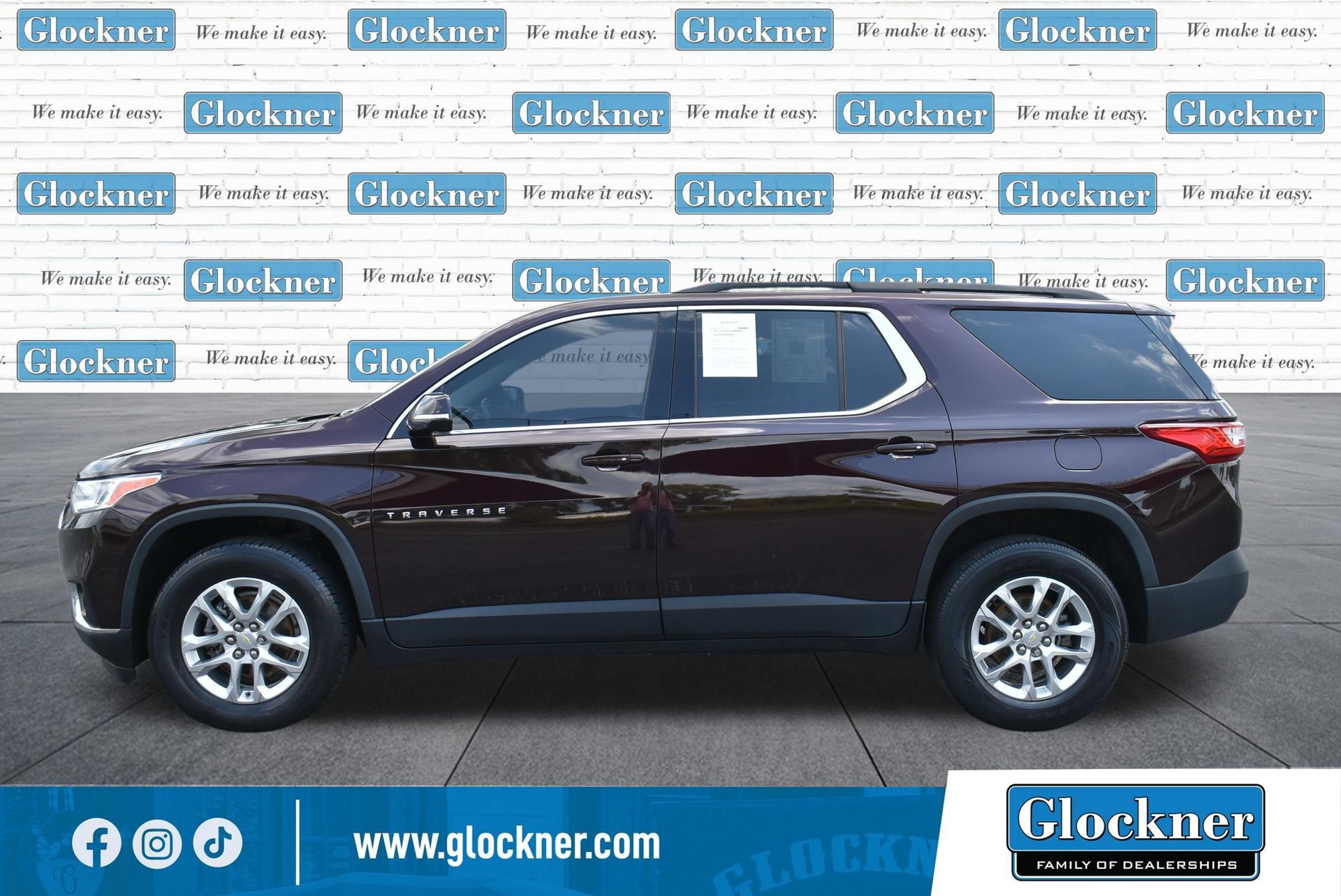 Used 2021 Chevrolet Traverse LT FWD image 9