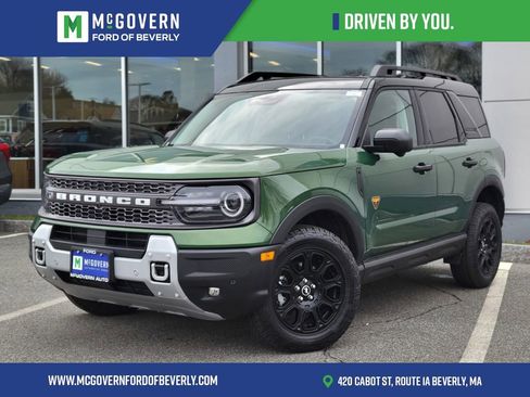 Used 2025 Ford Bronco Sport Badlands image 1