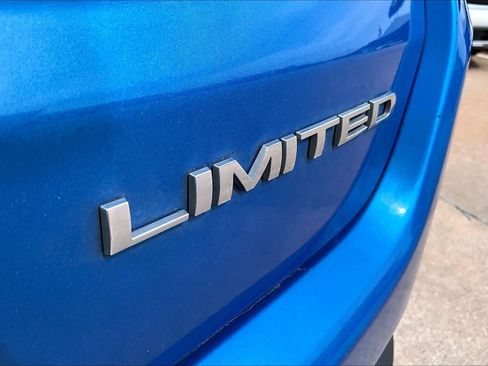 Used 2025 Jeep Compass Limited AWD/4WD image 10