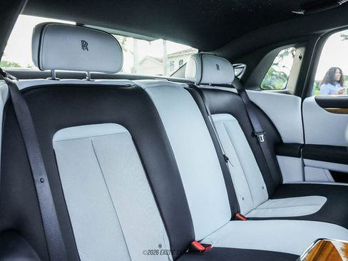 Used 2022 Rolls-Royce Ghost AWD/4WD image 44