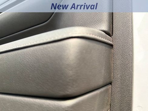 Used 2024 Chevrolet Silverado 2500 LTZ w/ LTZ Plus Package AWD/4WD image 8