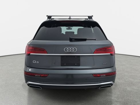Used 2025 Audi Q5 e Premium Plus w/ Premium Plus Package image 6