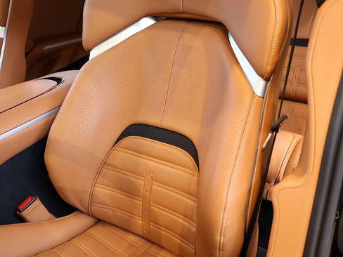 Certified 2024 Ferrari Purosangue AWD/4WD image 52