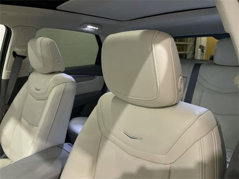 Used 2025 Cadillac XT5 Premium Luxury w/ Technology Package image 19