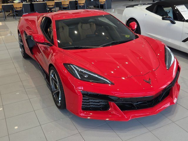 Used 2025 Chevrolet Corvette Z06 RWD image 28