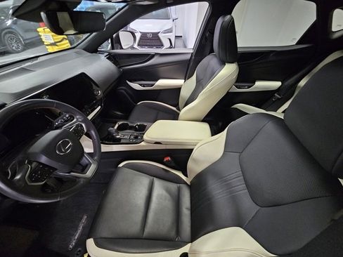 Used 2022 Lexus NX 350 AWD image 11